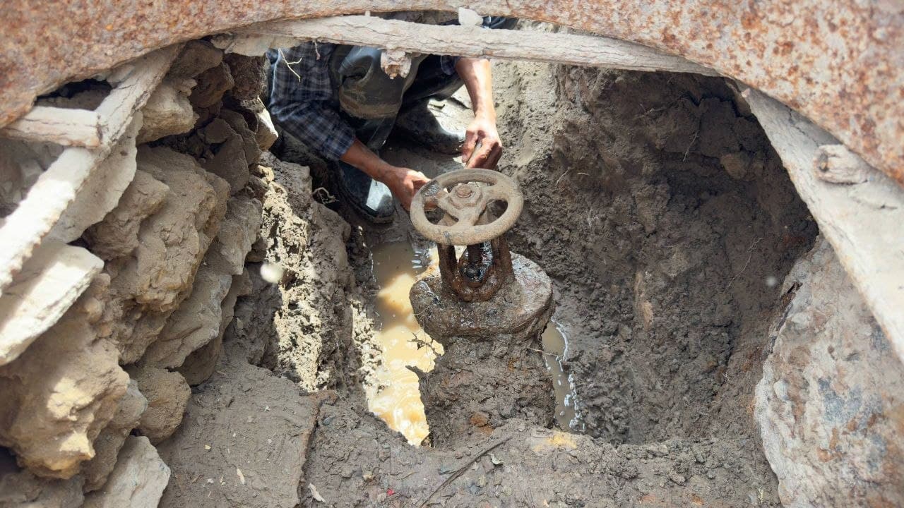 ✅ "Qos bulaq" máhállesinde ishimlik suwı tarmaqları jańalanbaqta.