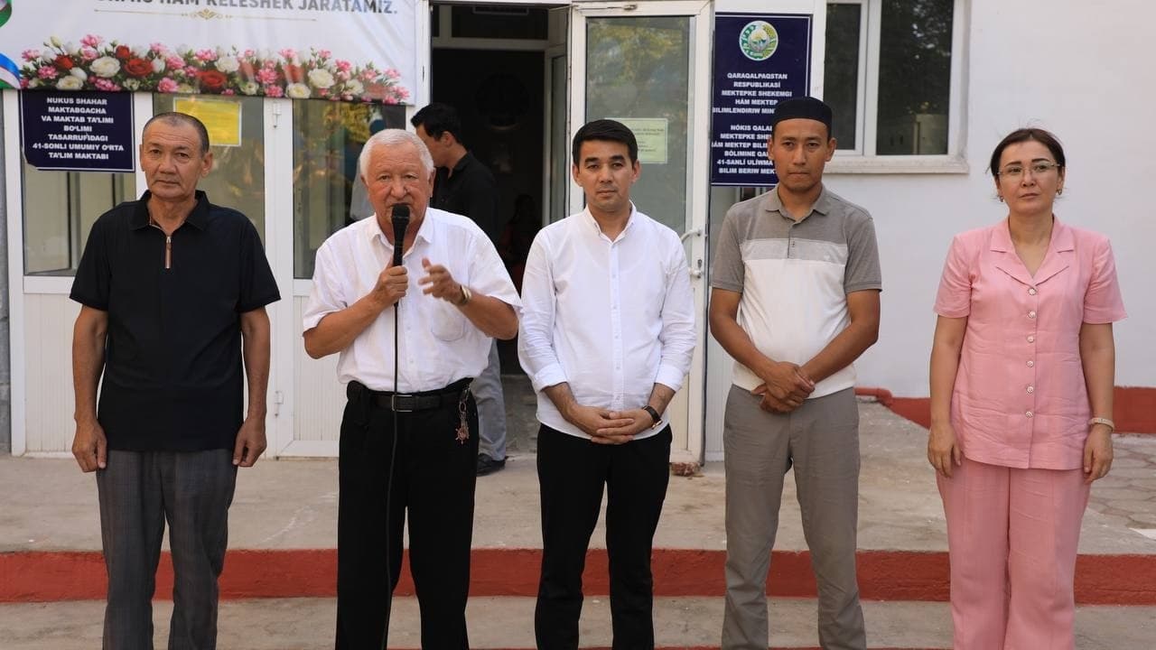 Nukus residents are celebrating the 35th anniversary of our country's independence.