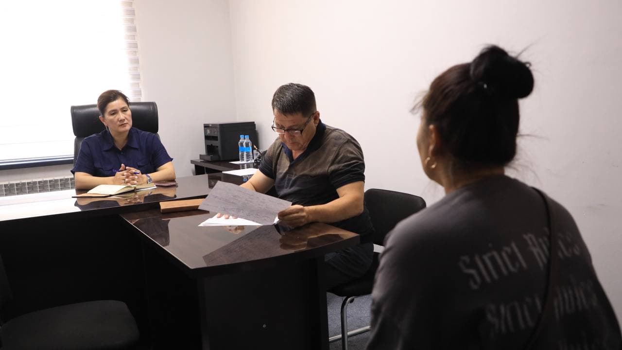 According to the established schedule, the reception of the deputy khokims of the city of Nukus is taking place in the building of the People's Reception