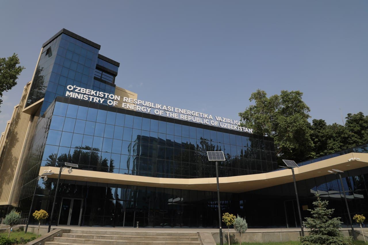 Rasmiy munosabat: Bir kilogramm koʻmirdan 8 kVt⋅soat emas, balki 0,8 kVt⋅soat elektr energiyasi ishlab chiqariladi