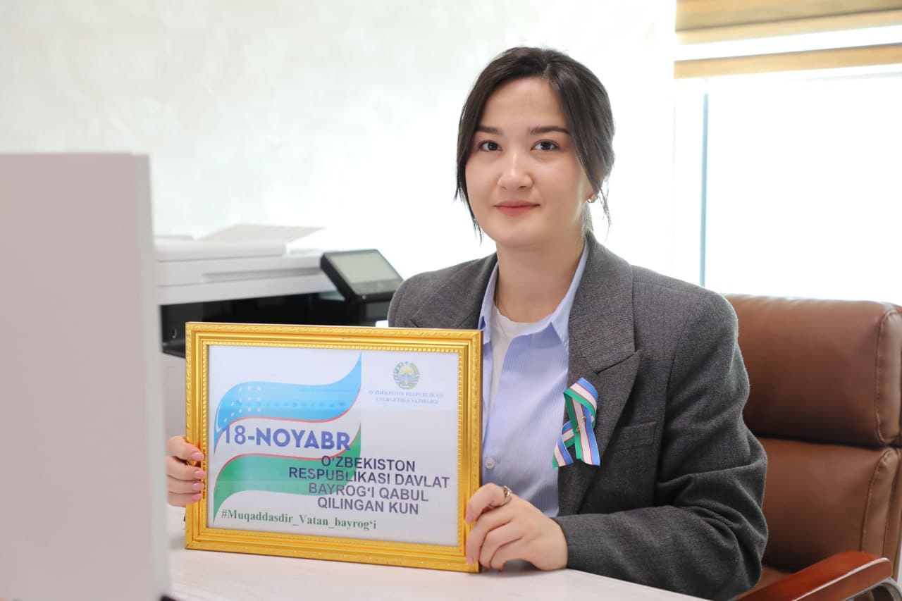 Сотрудники Министерства энергетики и подведомственных организаций относятся к Государственному флагу Республики Узбекистан с большим уважением