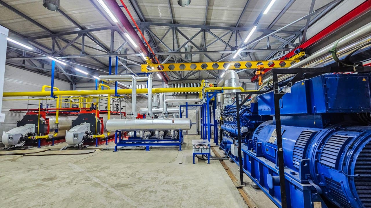 Toshkent shahrining Sergeli tumanida yangi kogeneratsiya qurilmasi ishga tushirilmoqda