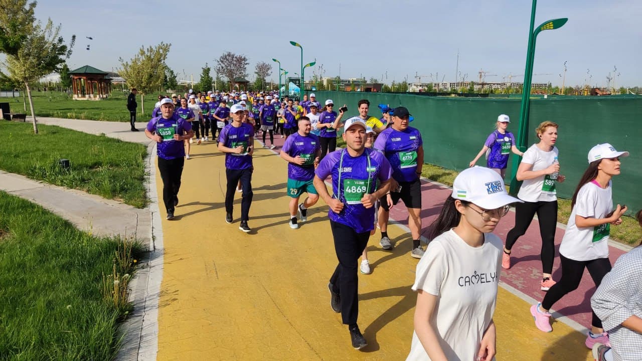Команда Министерства энергетики приняла участие в седмом Ташкентском международном марафоне