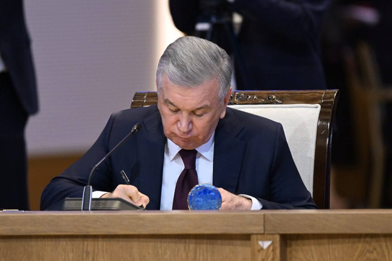 Президент Узбекистана выступил с инициативами по расширению многостороннего сотрудничества с КНР