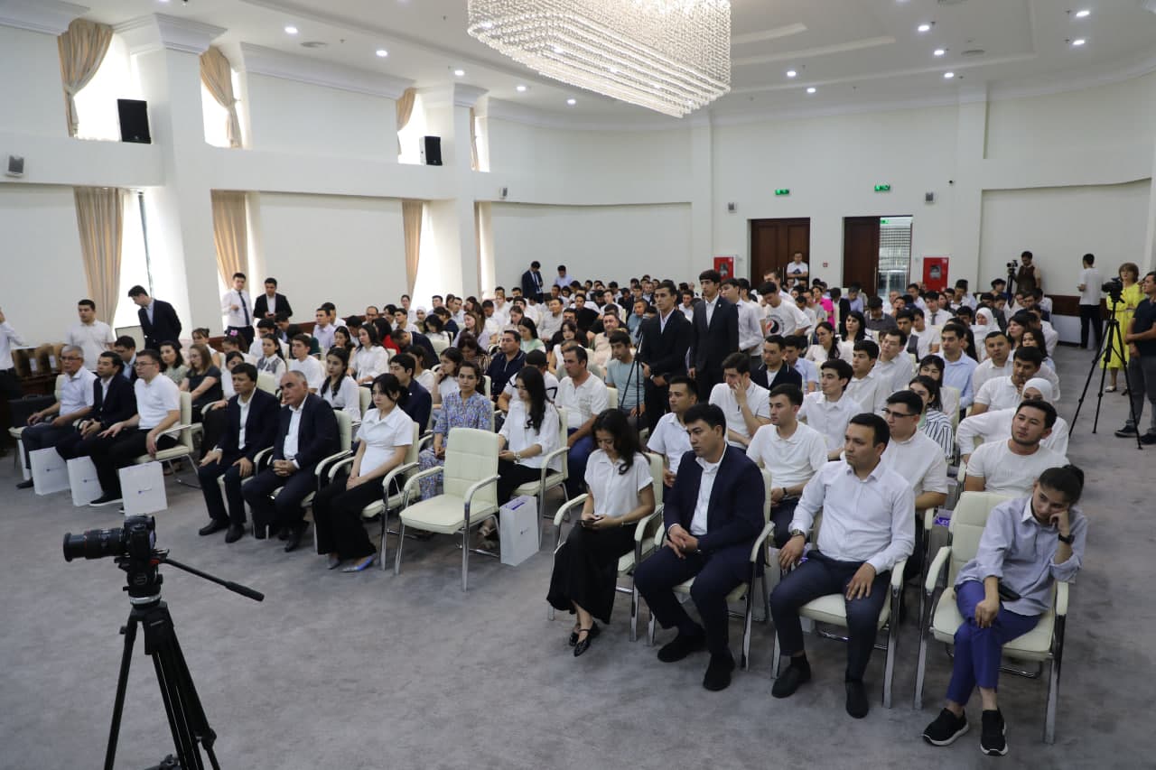 Bugun, 24-iyun kuni O‘zbekiston Respublikasi Energetika vaziri Jo‘rabek Mirzamahmudovning yoshlar bilan uchrashuvi bo‘lib o‘tdi.