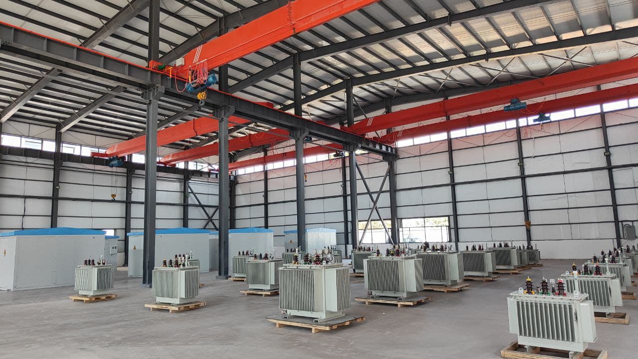 Angren shahrida yiliga 15 mingta turli quvvatdagi transformatorlar ishlab chiqarish imkoniyatiga ega korxona ishga tushirildi
