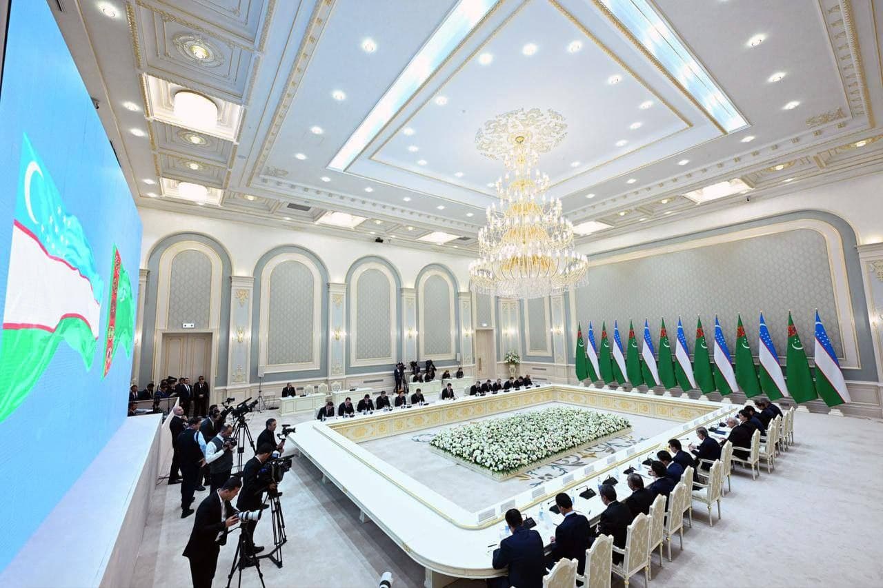 Состоялись переговоры делегаций Узбекистана и Туркменистана в расширенном формате