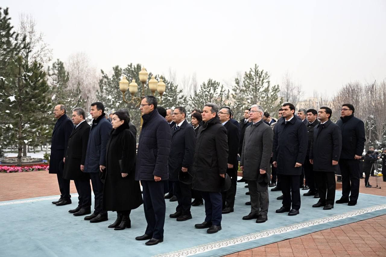 Birinchi Prezident xotirasiga ehtirom