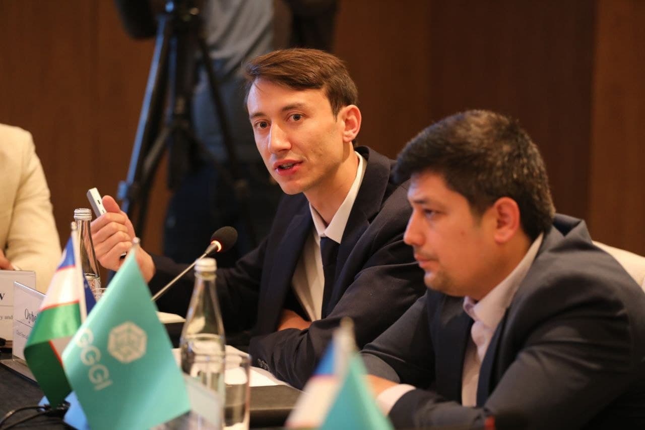 Айни дақиқаларда Энергетика вазирлиги ҳамда Глобал яшил ўсиш институти ҳамкорлигида “Ўзбекистон учун тоза водород” лойиҳасининг расмий очилиш маросими бўлиб ўтмоқда