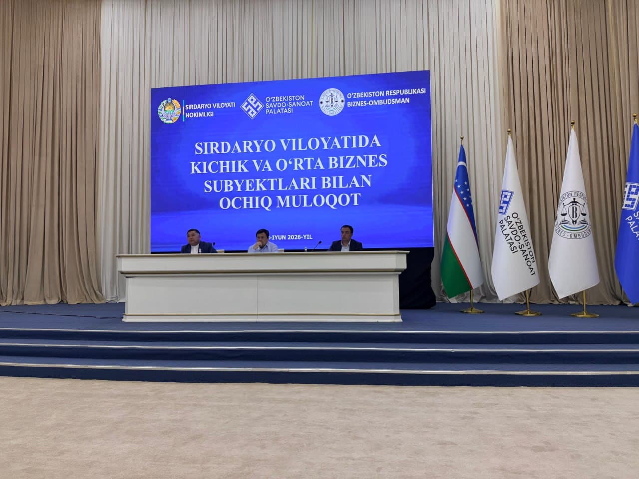 Sirdaryoda tadbirkorlar bilan navbatdagi ochiq muloqot o‘tkazildi
