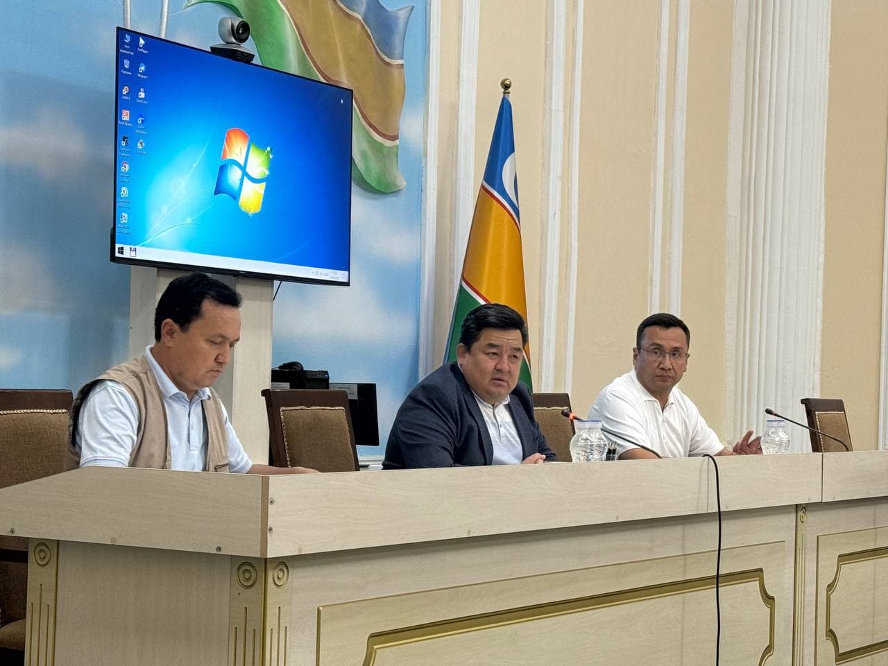 Тахиатош туманида бюджет тушумлари ва солиқ даромадлари муҳокама қилинди