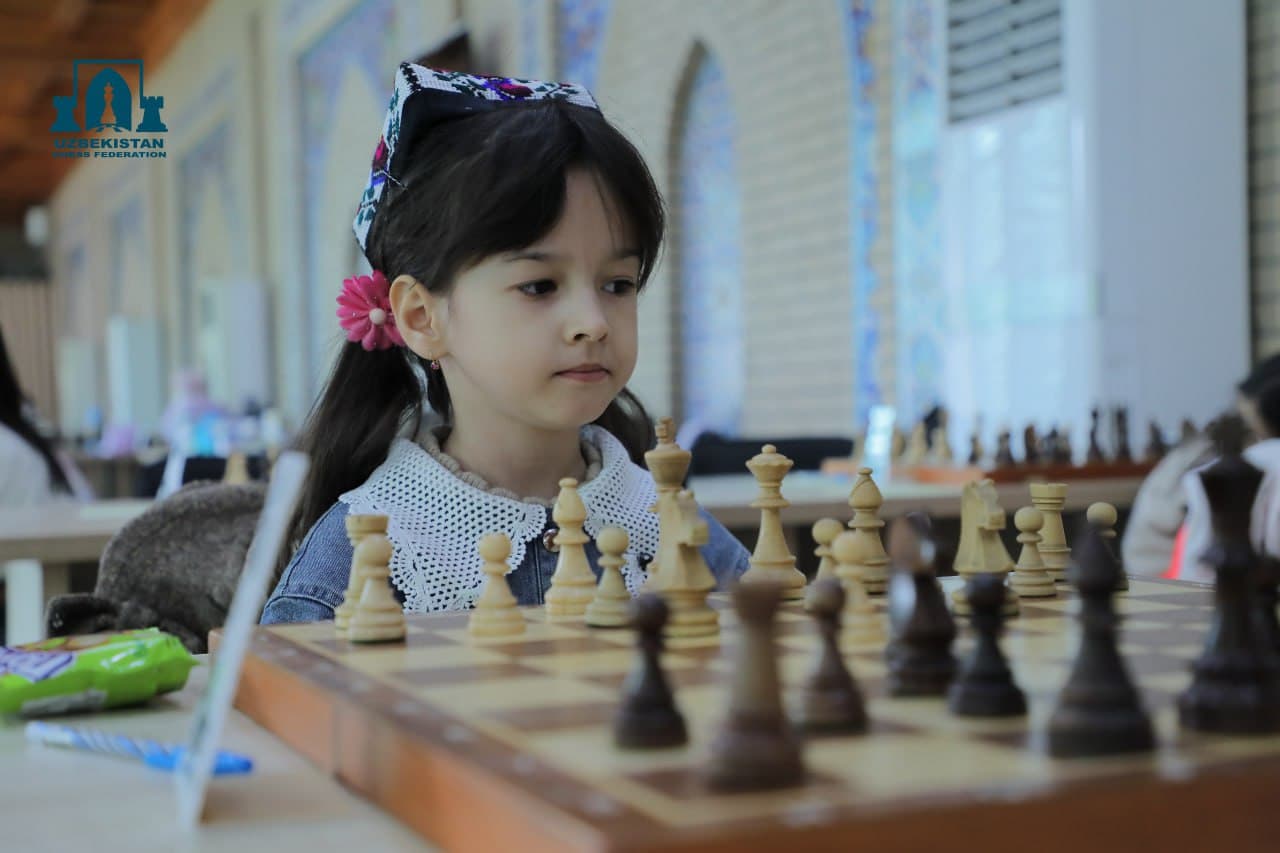 Larina Darina gúmis medal iyesi