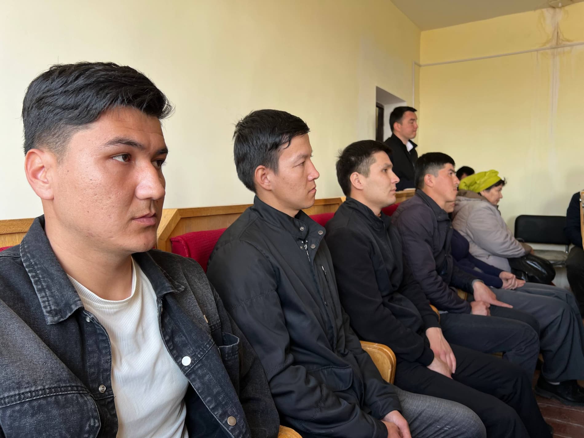 Húrmetli Prezidentimizdıń baslaması menen mámleketimizde hár hápteniń piyshembi kúni "Jaslar kúni" etip belgilengen.