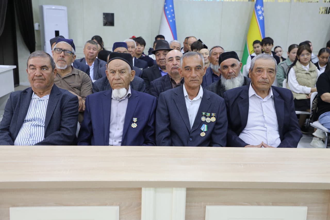 Taxiatoshda «Uch avlod uchrashuvi»: Nuroniylar tajribasi — yoshlarga ibrat