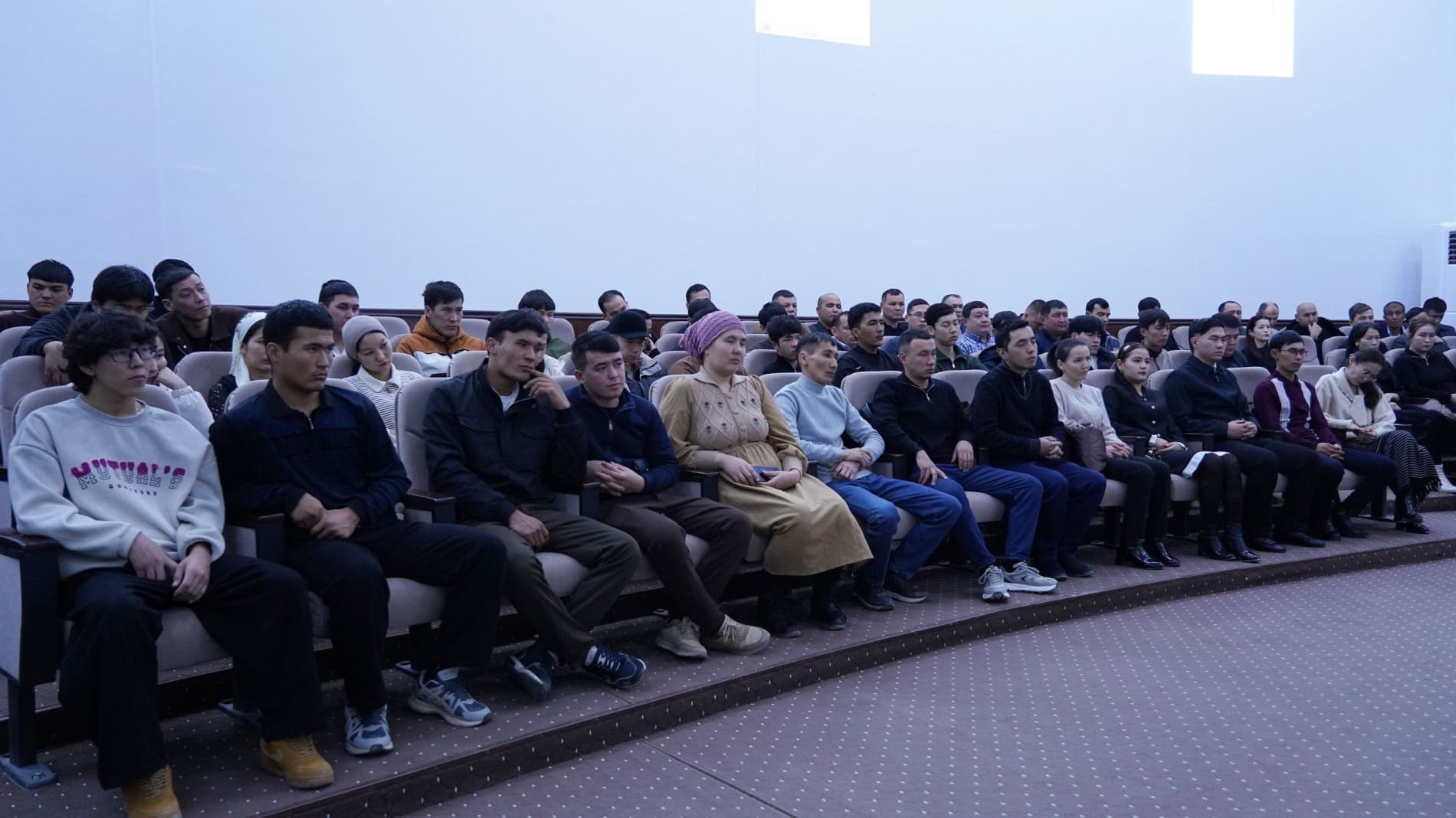 Korrupsion holatlarning oldini olishga qaratilgan ma’naviy-ma’rifiy tadbir tashkil etildi