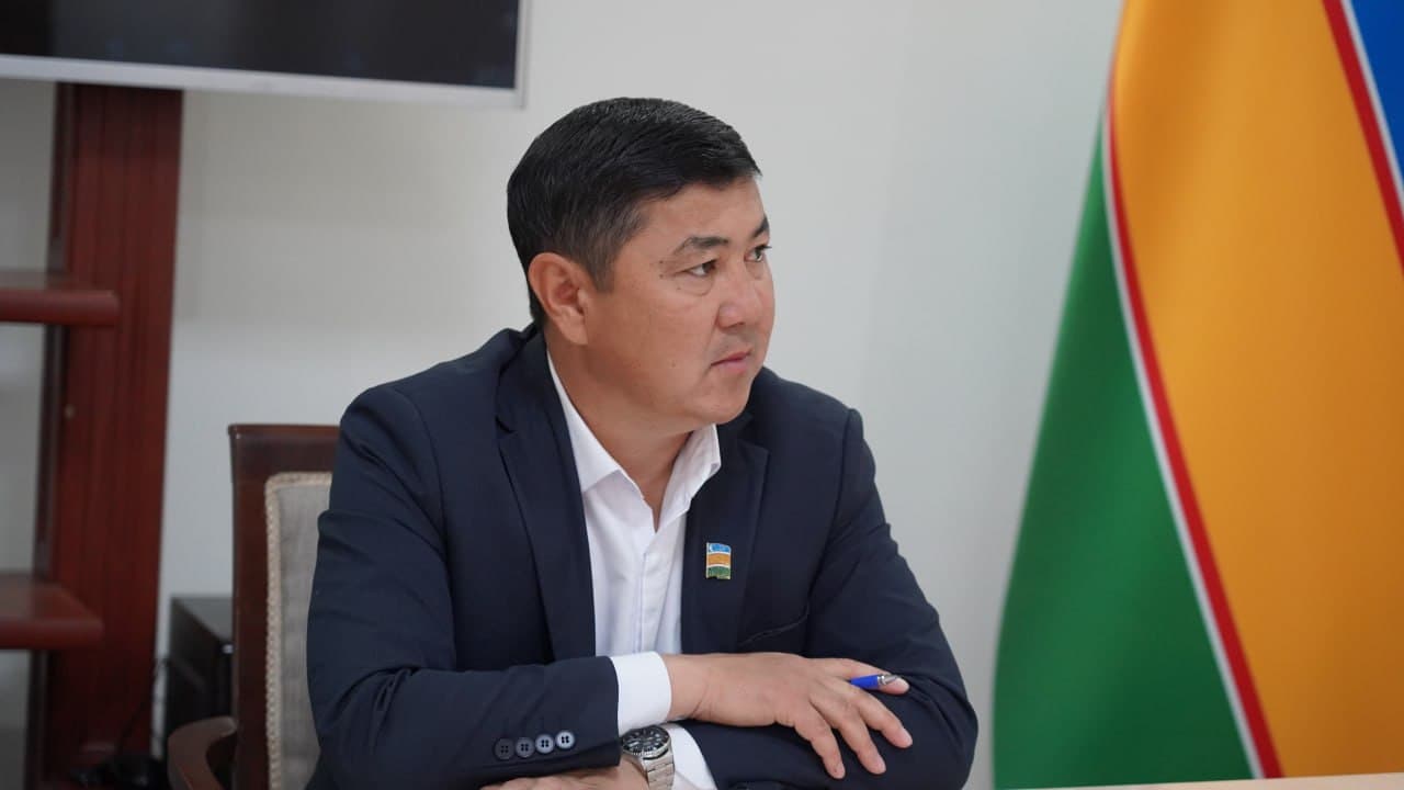 Deputatlar Keńesiniń 34-sessiyası bolıp ótti