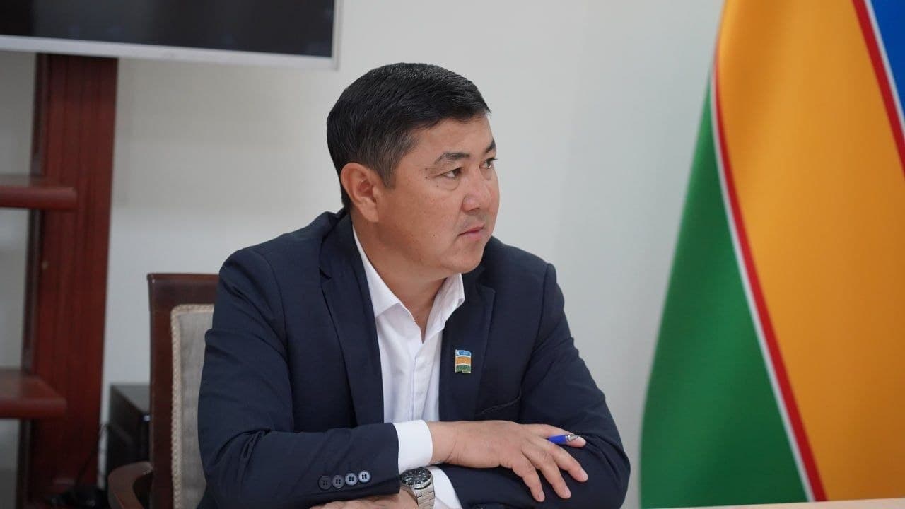 Deputatlar Keńesiniń 35-sessiyası bolıp ótti