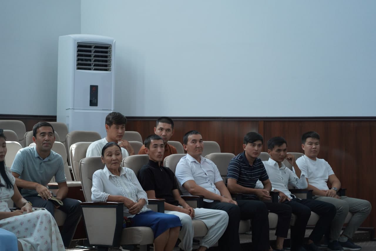 Yoshlar bilan ochiq muloqot o‘tkazildi