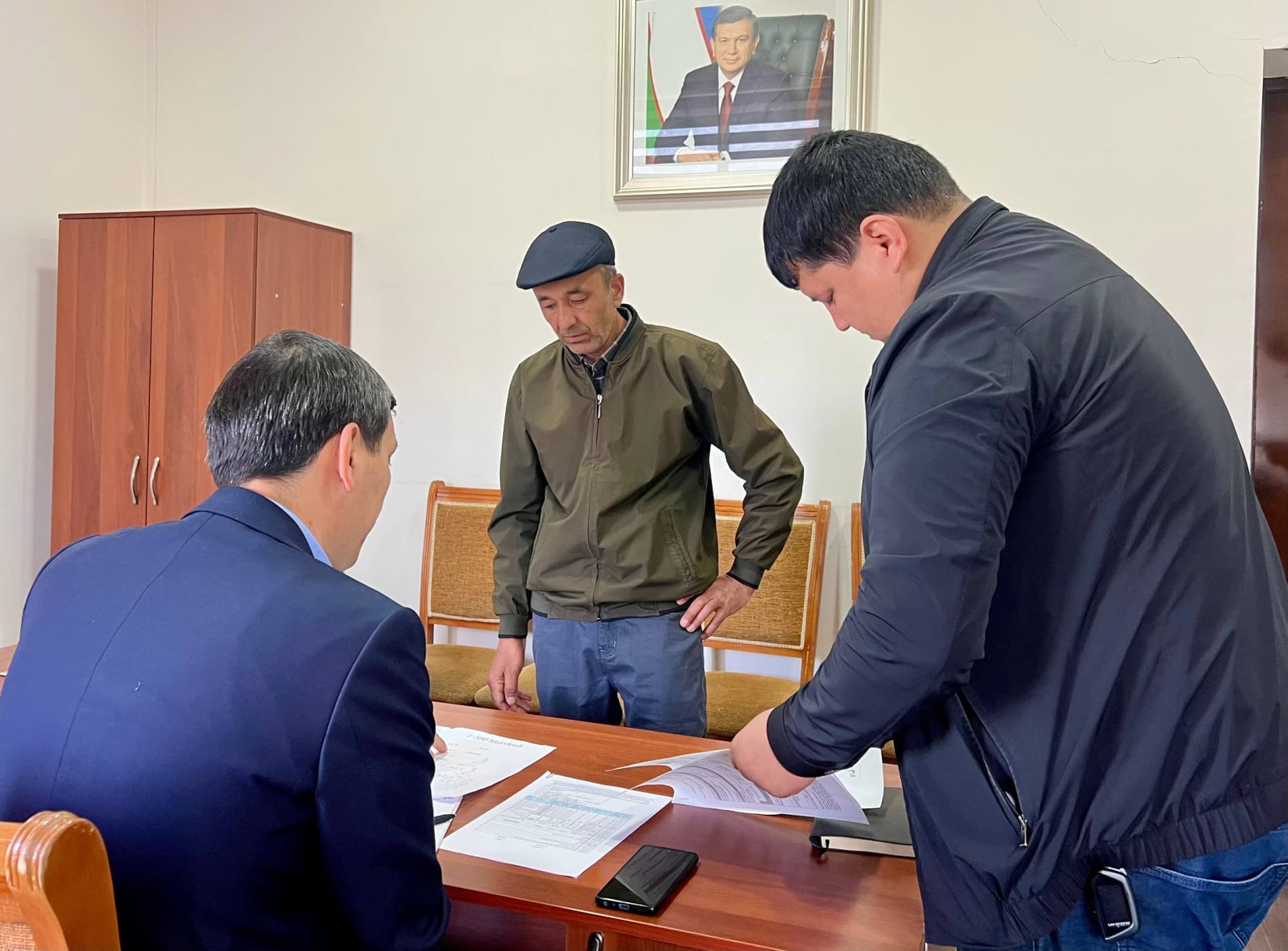 Сегодня день приема хокима Берунийского района. С какими обращениями граждане были на приеме у хокима?