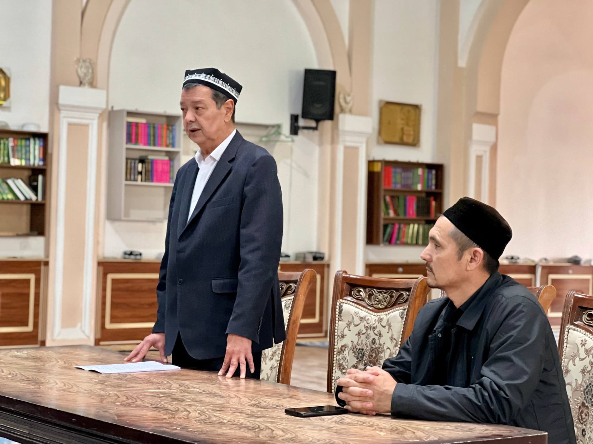 Не допускается расточительство при проведении обрядов и церемоний.