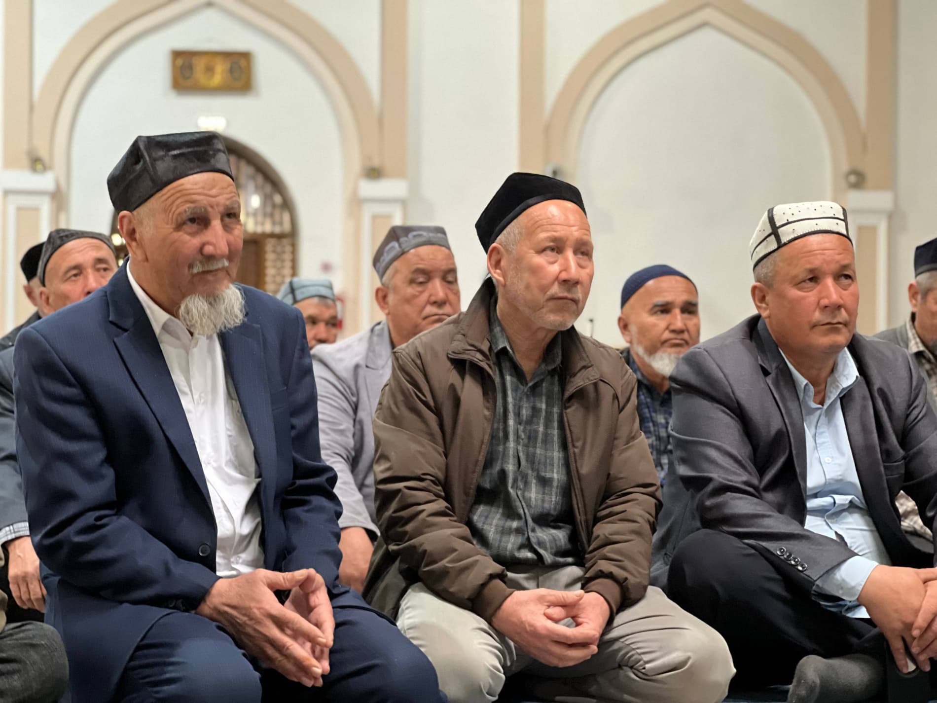 Не допускается расточительство при проведении обрядов и церемоний.