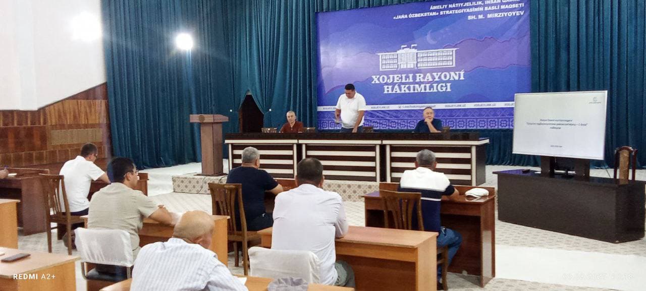 Хожели районы ҳәкимлигиниң мәжилислер залында Халықаралық финанс институтларының кредит қаржыларын өзлестириў бойынша тийисли тараў жуўапкерлер тәрепинен семинар өткерилди.