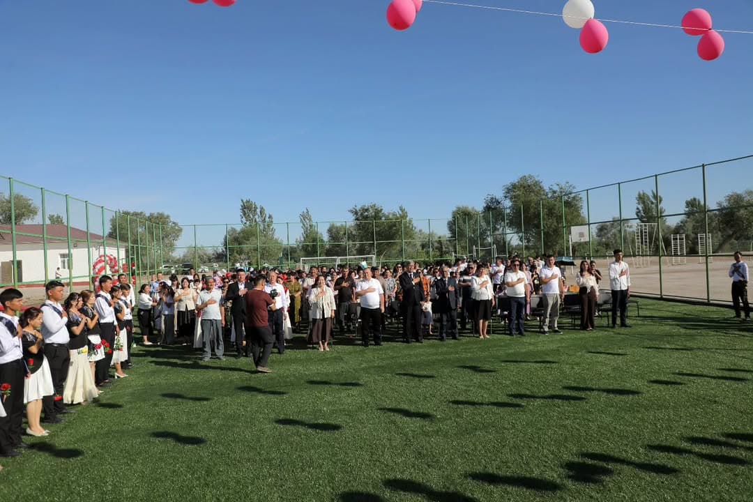 Maktab bitiruvchilari uchun "So‘nggi qo‘ng‘iroq" chalindi