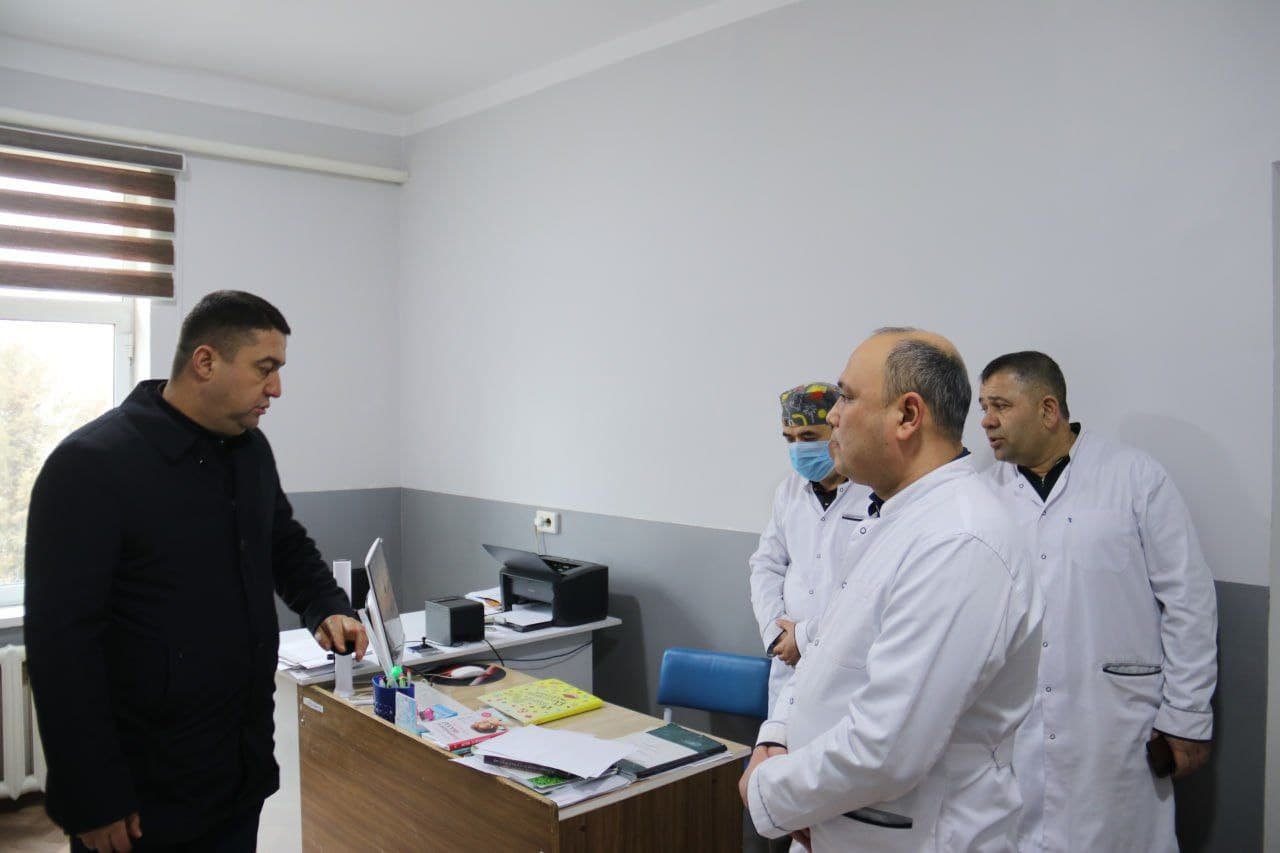 “Salomatlik marafoni” jarayonlari va tibbiy xizmatlar holati o‘rganildi