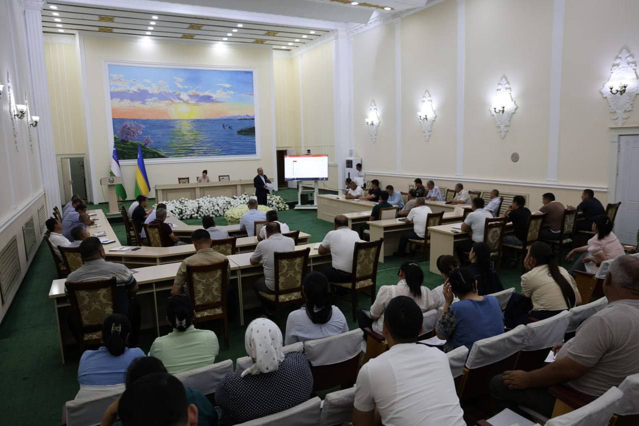 Ellikqal’a tumanida “Ayollar daftari” bo‘yicha yangi tartiblar muhokama qilindi