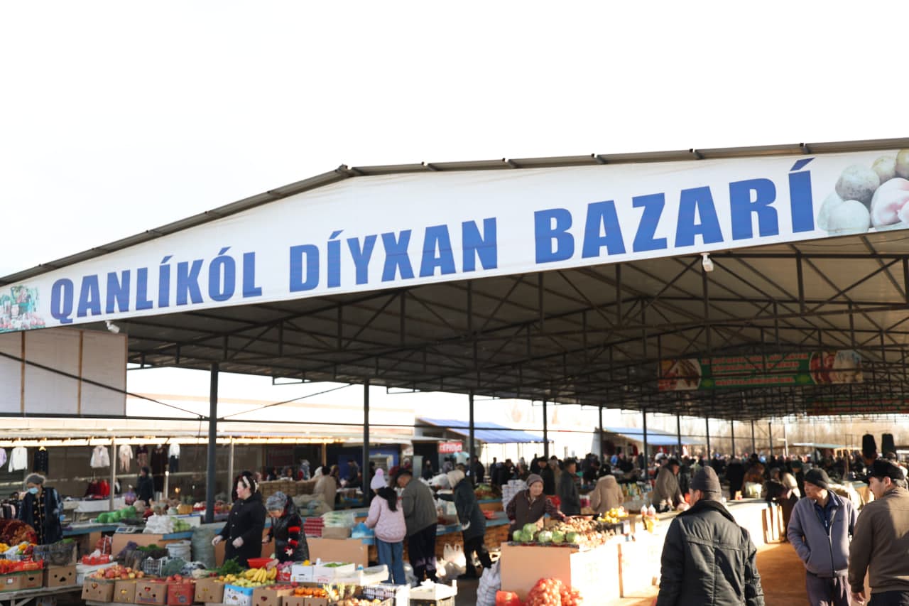 "Ramazan - miyrim-shápáát, awızbirshilik hám shúkirshilik ayı" degen iygilikli ideya tiykarında Qanlıkól rayonı Diyqan bazarında sawda yarmarkası