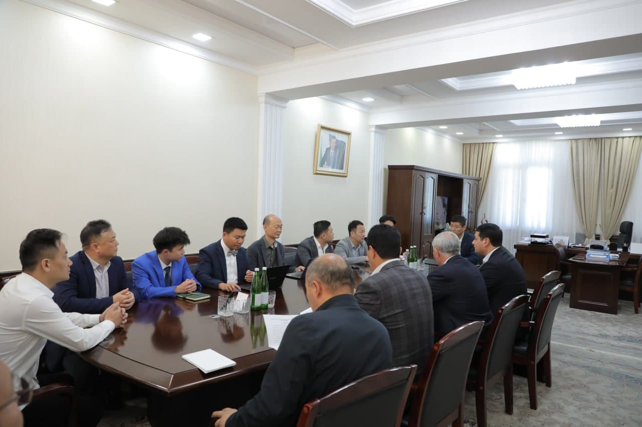 Xitoy Xalq Respublikasi ishbilarmonlar delegatsiyasi bilan uchrashuv