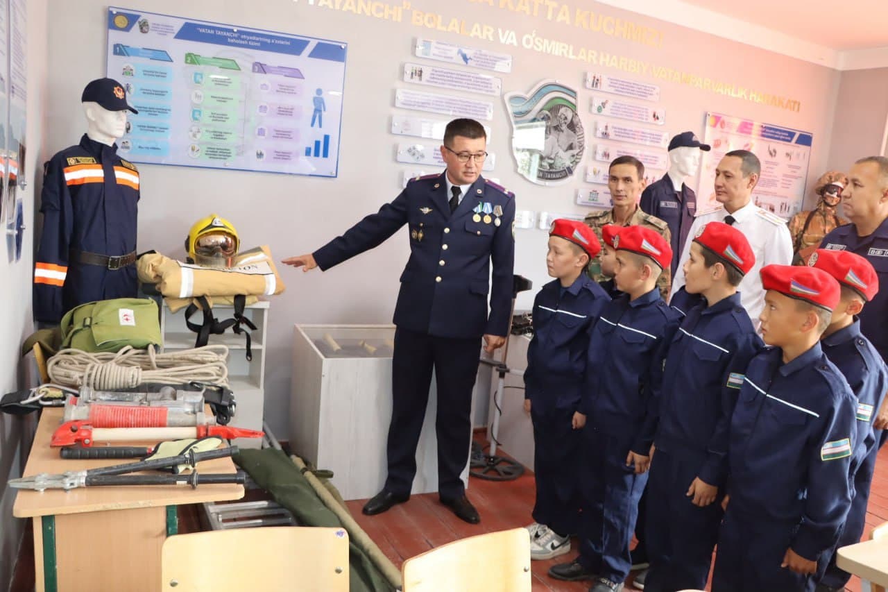 "Мардлик" мактабида "Келажак соати" дарслиги ташкил этилди.