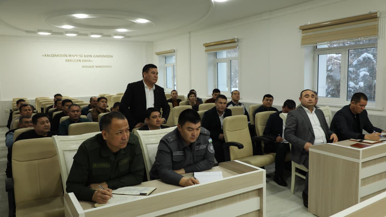 Bugun Nukus tumanida tuman hokimi Z. Zaytov va tuman prokurori P.Xalmuratov ishtirokida korrupsiyaga qarshi kurashish va uning oldini olish masalalariga bag‘ishlangan tadbir o‘tkazildi.