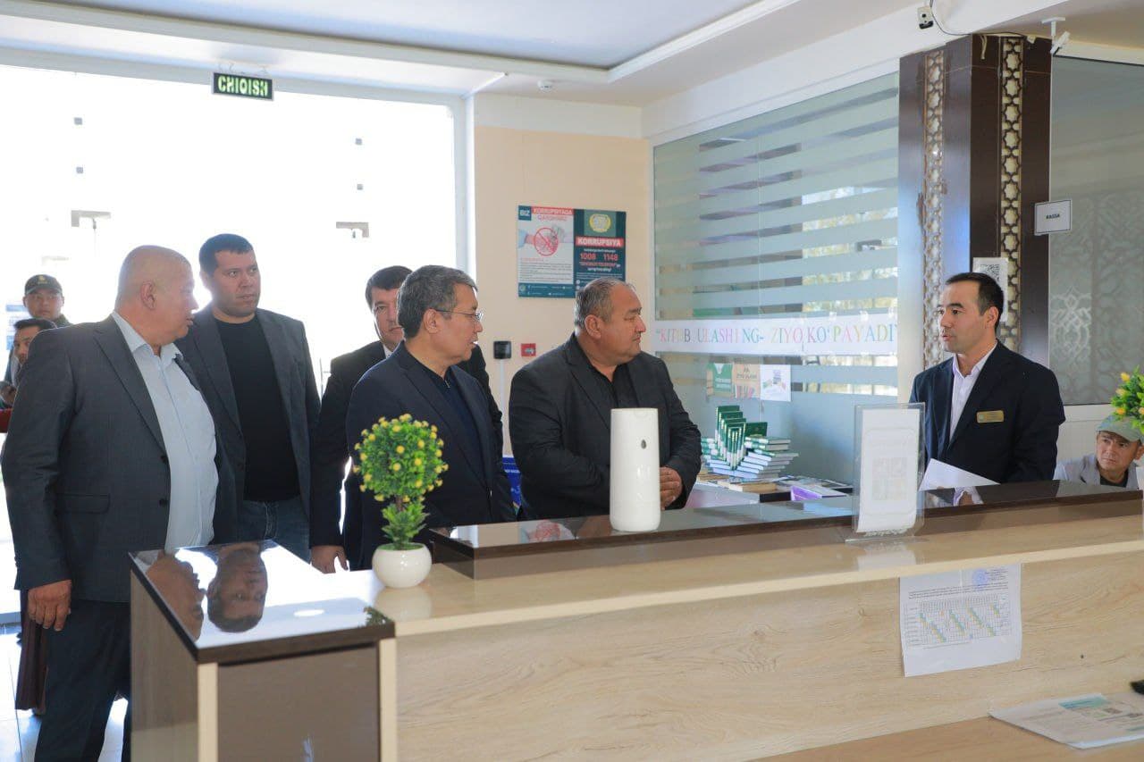 O‘zbekiston Respublikasi Adliya vaziri Akbar Toshqulov Amudaryo tumani Adliya bo‘limi faoliyati bilan tanishdi