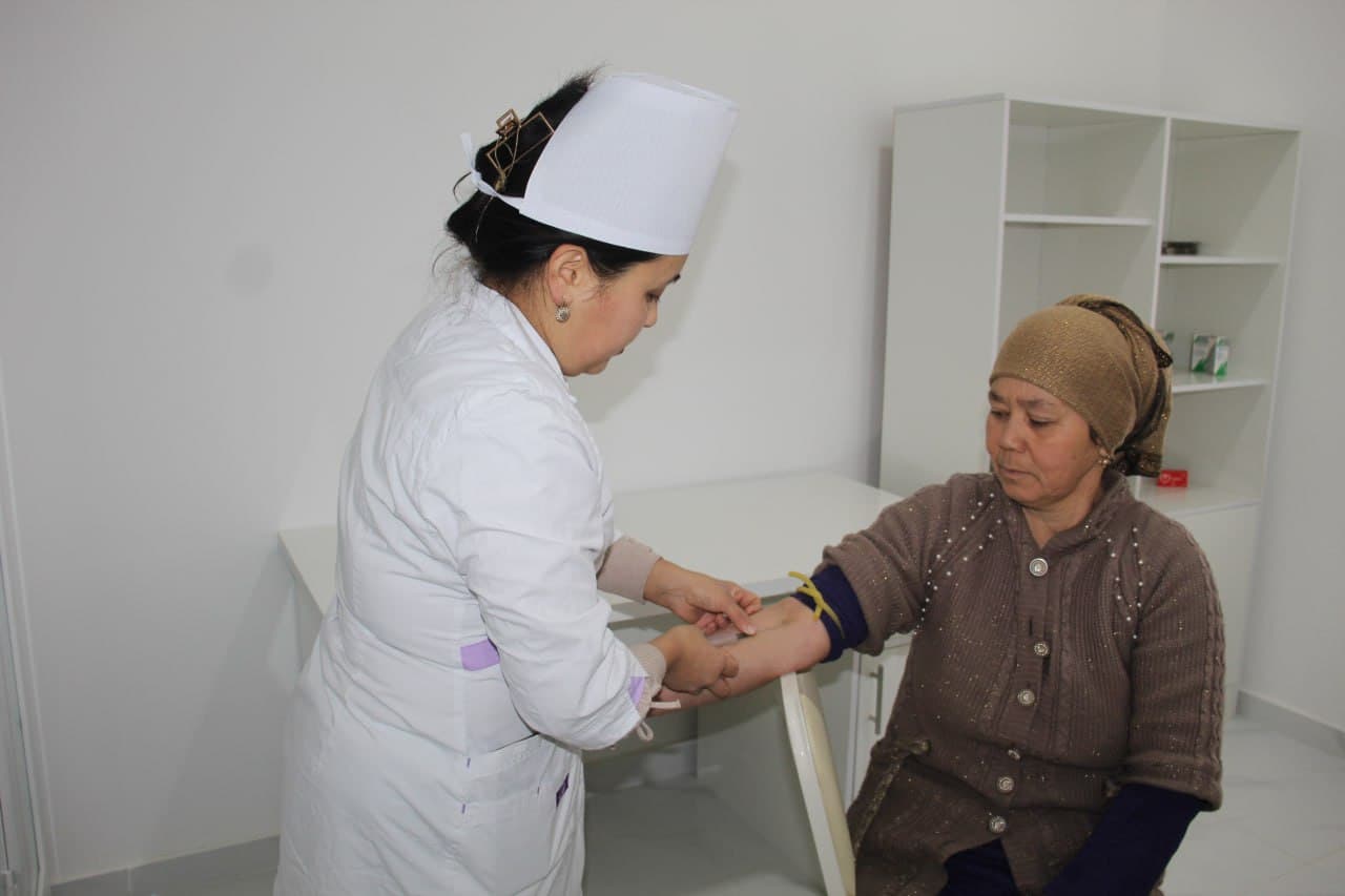 Uyshin mahallasida zamonaviy tibbiyot maskani aholiga sifatli tibbiy xizmat ko‘rsatmoqda