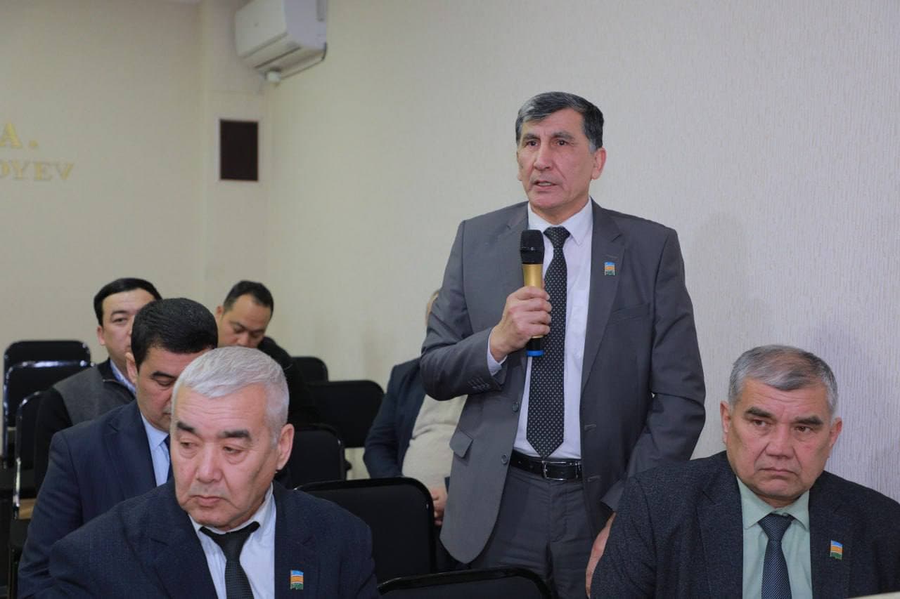 Yettinchi chaqiriq Xalq deputatlari Аmudaryo tuman Kengashining 18-sessiyasi toʼgʼrisida axborot