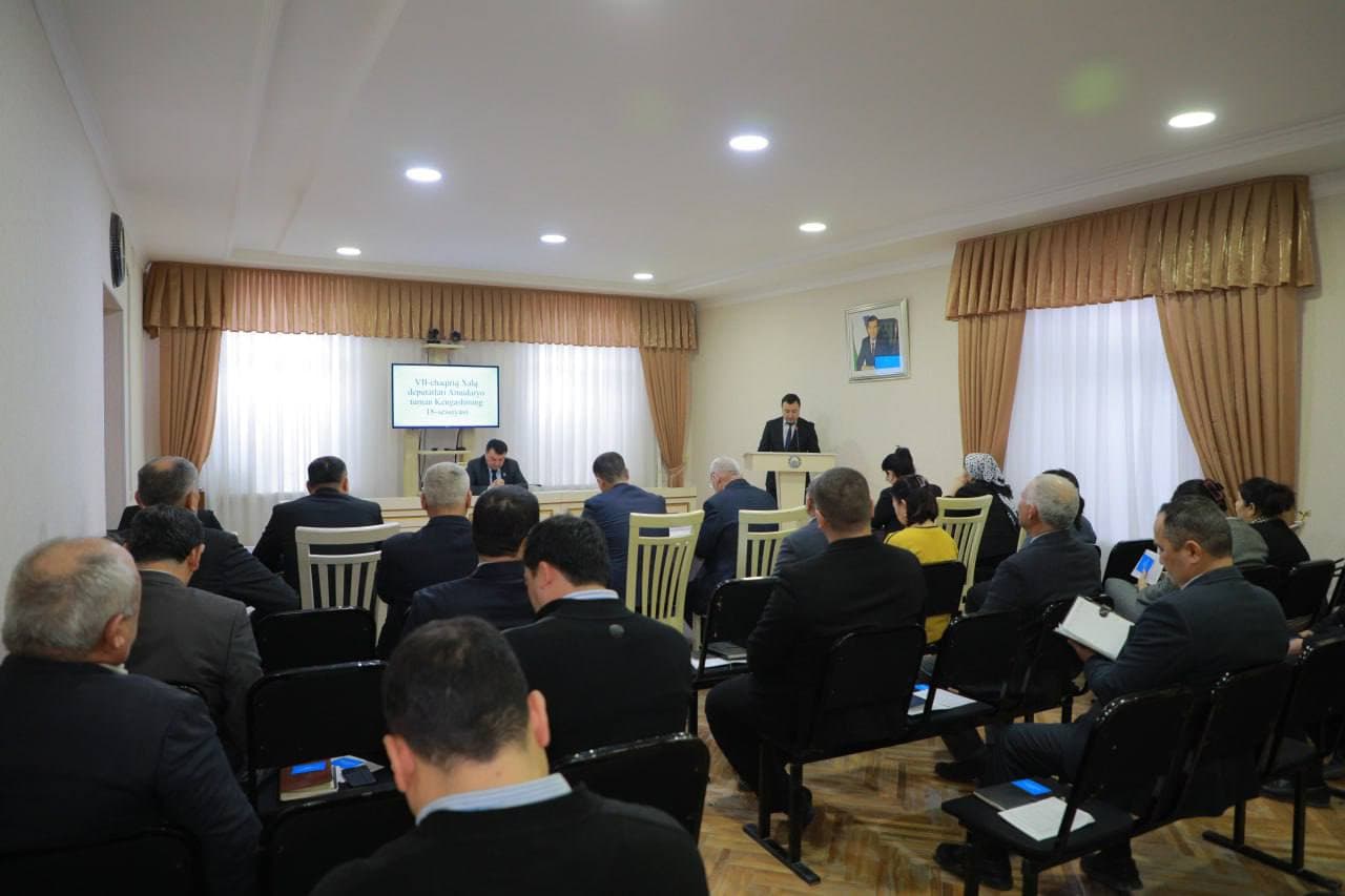 Yettinchi chaqiriq Xalq deputatlari Аmudaryo tuman Kengashining 18-sessiyasi toʼgʼrisida axborot