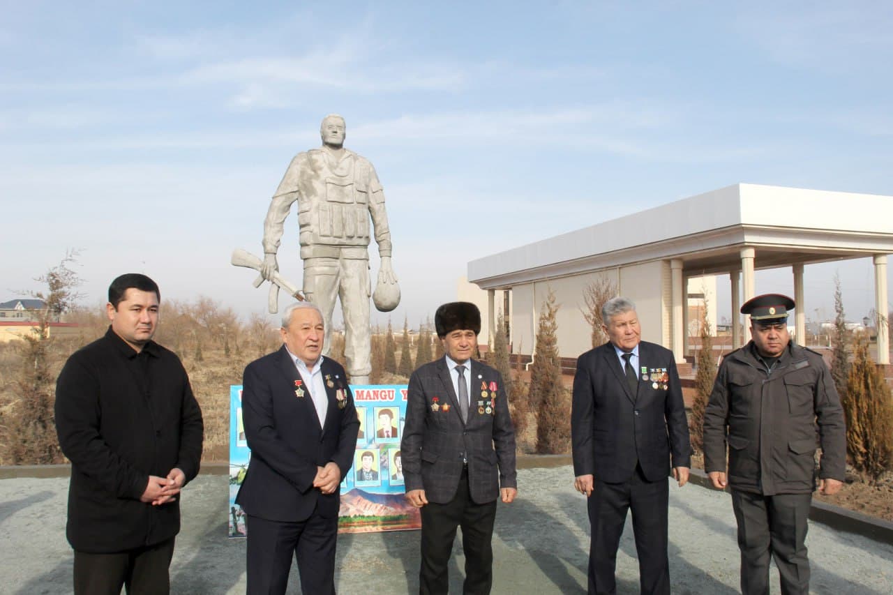 Mardlikka ehtirom, xotiraga sadoqat: Amudaryoda Afg‘on urushi faxriylariga yuksak ehtirom ko‘rsatildi