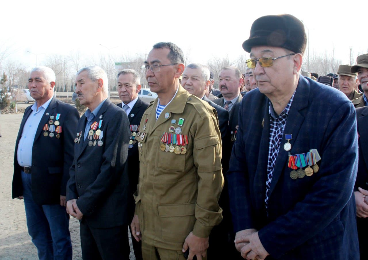 Mardlikka ehtirom, xotiraga sadoqat: Amudaryoda Afg‘on urushi faxriylariga yuksak ehtirom ko‘rsatildi