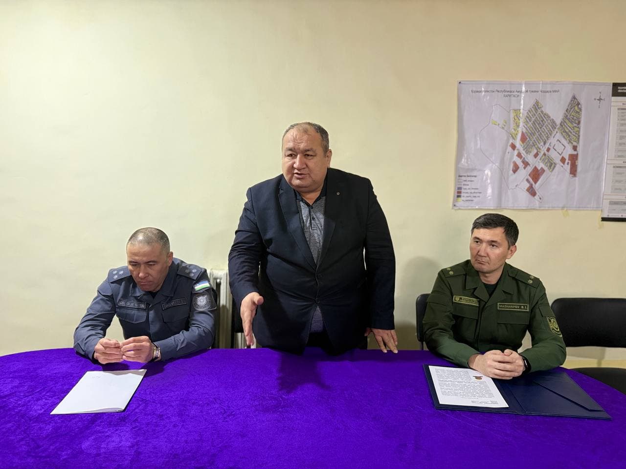 Qoraqalpog'iston Respublikasi Ichki ishlar vaziri Baxtiyar Torebekov Amudaryo tumanida bo'ldi