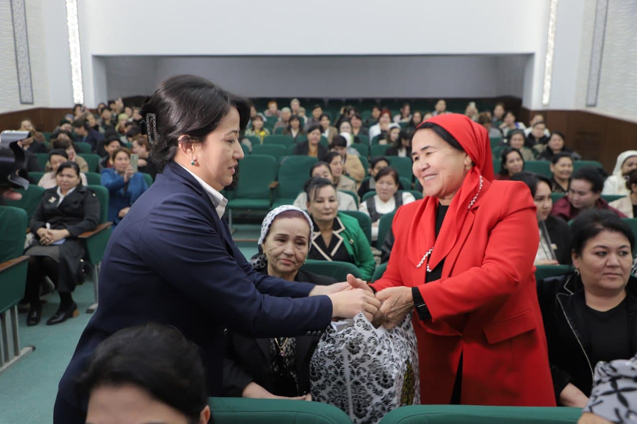 Amudaryo tumanida 8-mart – Xalqaro xotin-qizlar kuni munosabati bilan tantanali bayram tadbiri o‘tkazildi