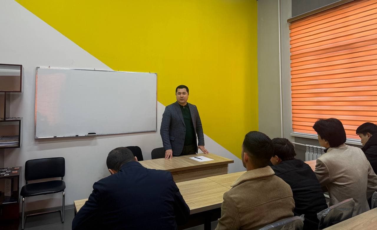 Yoshlar kuni doirasida yoshlar bilan ochiq muloqot o‘tkazildi