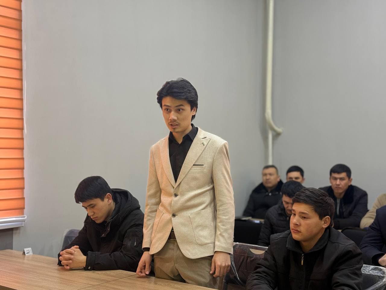 Yoshlar kuni doirasida yoshlar bilan ochiq muloqot o‘tkazildi