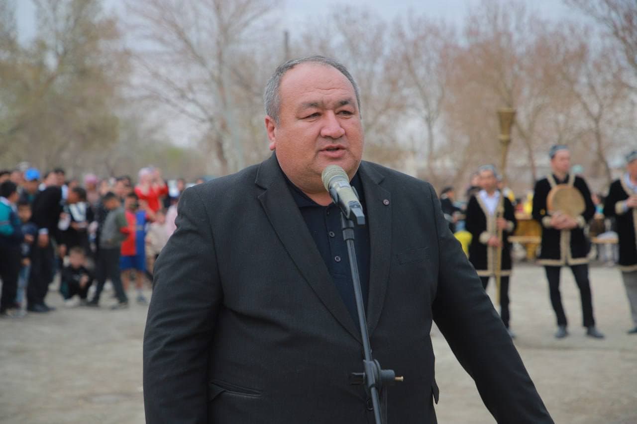 Yoshlar kunida zamonaviy sport maydonchasi foydalanishga topshirildi