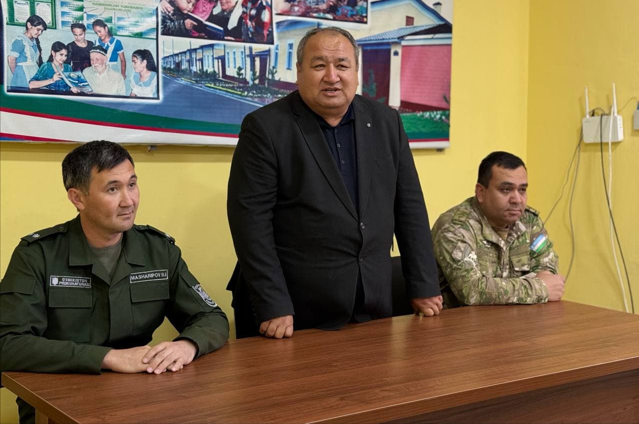 Yoshlar kunida zamonaviy sport maydonchasi foydalanishga topshirildi