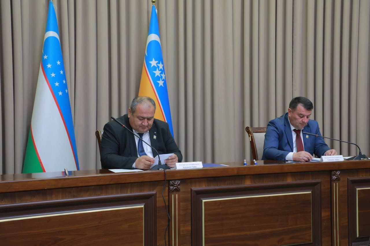 Yettinchi chaqiriq Xalq deputatlari Amudaryo tumani Kengashining 19-sessiyasi to‘g‘risida batafsil rasmiy axborot