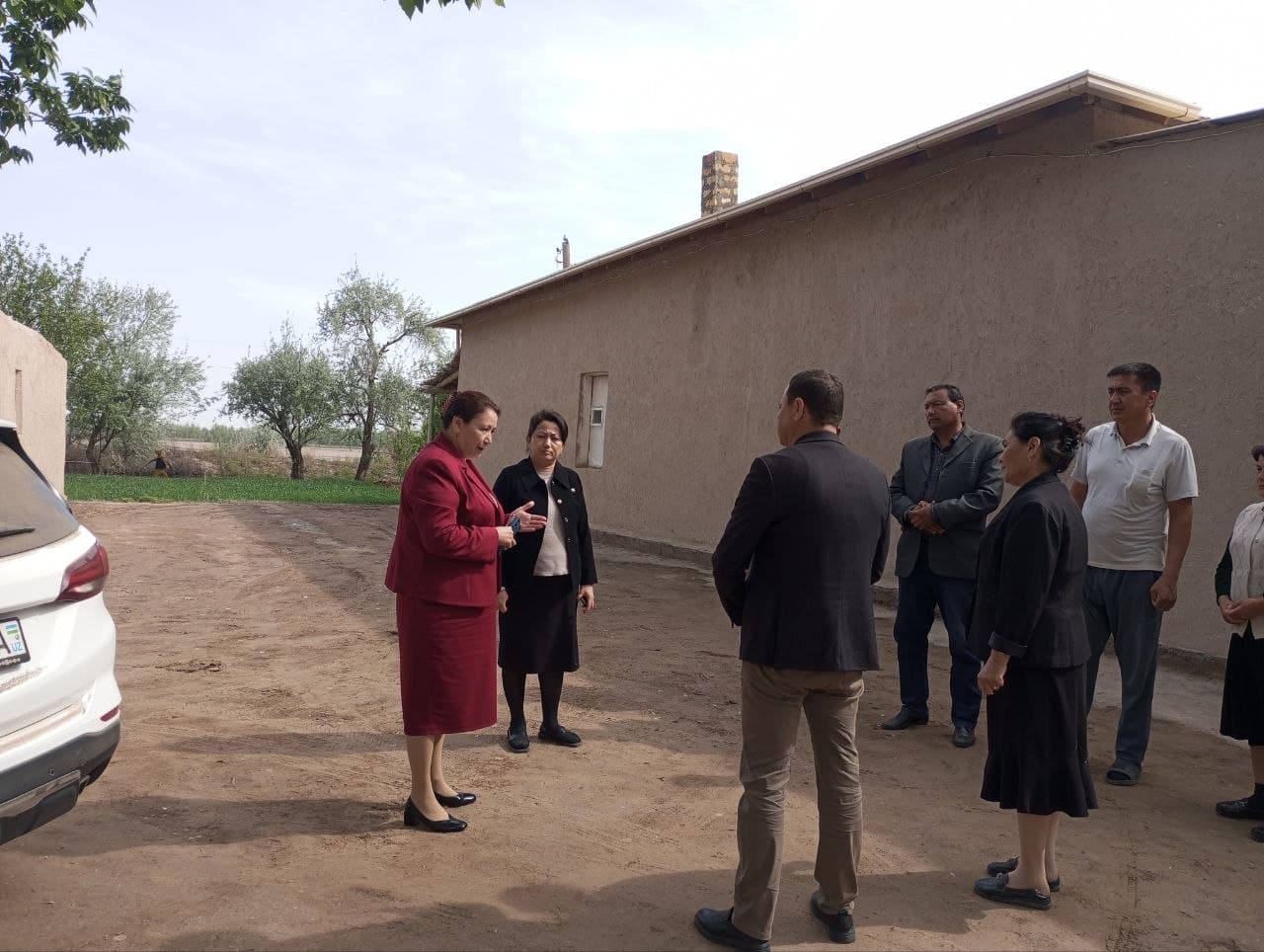 Hududlarda ipakchilikni rivojlantirish va xotin-qizlar bandligini ta’minlashga qaratilgan targ‘ibot ishlari davom etmoqda