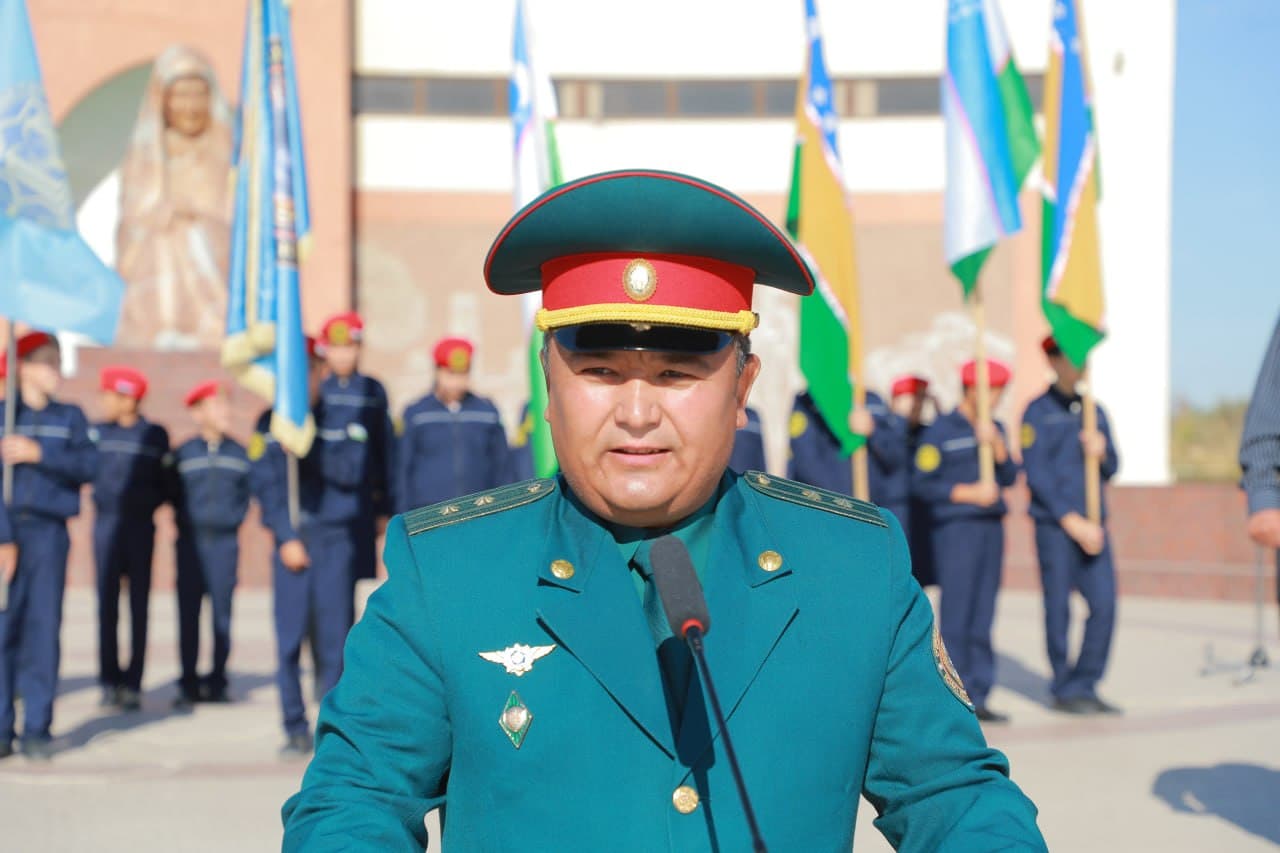 Amudaryo tumanidagi 56-sonli umumta’lim maktabi “Jasorat sinfi” o‘quvchilarining tantanali va’da berish tadbiri o‘tkazildi