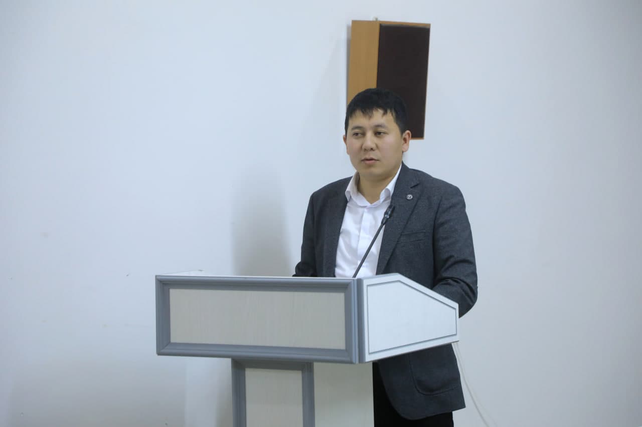 Taxtako‘pir tumani hokimligining majlislar zalida Xalq deputatlari Taxtako‘pir tumani Kengashining navbatdagi o‘n yettinchi sessiyasi bo‘lib o‘tdi.