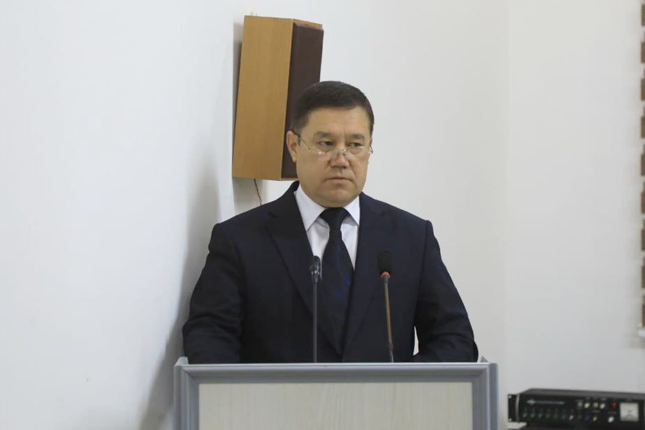 Taxtako‘pir tumani hokimligining majlislar zalida Xalq deputatlari Taxtako‘pir tumani Kengashining navbatdagi o‘n sakkizinchi sessiyasi bo‘lib o‘tdi.